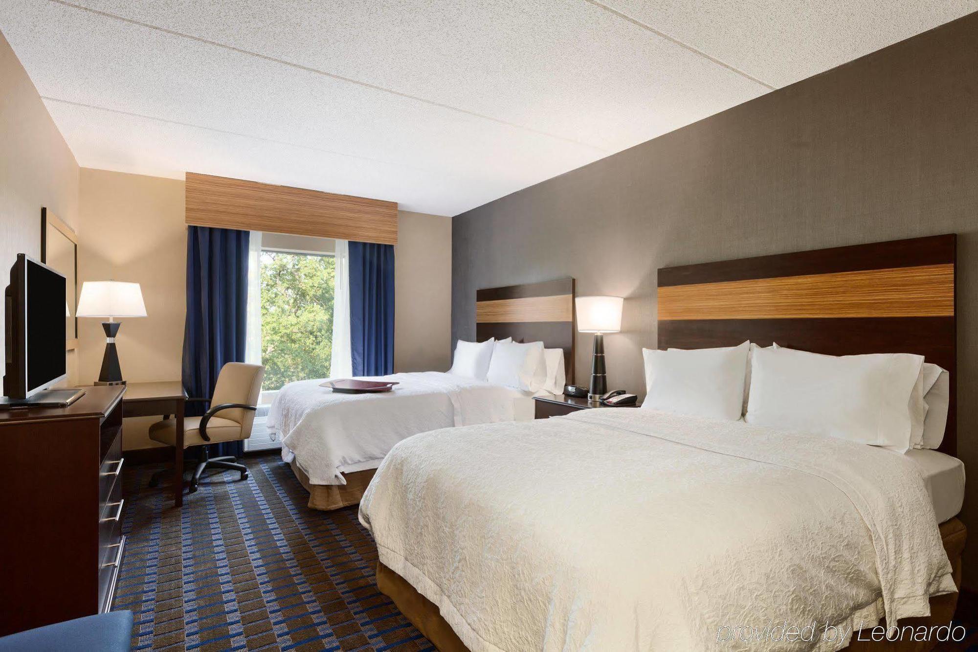 Hampton Inn And Suites Camp Springs Dış mekan fotoğraf
