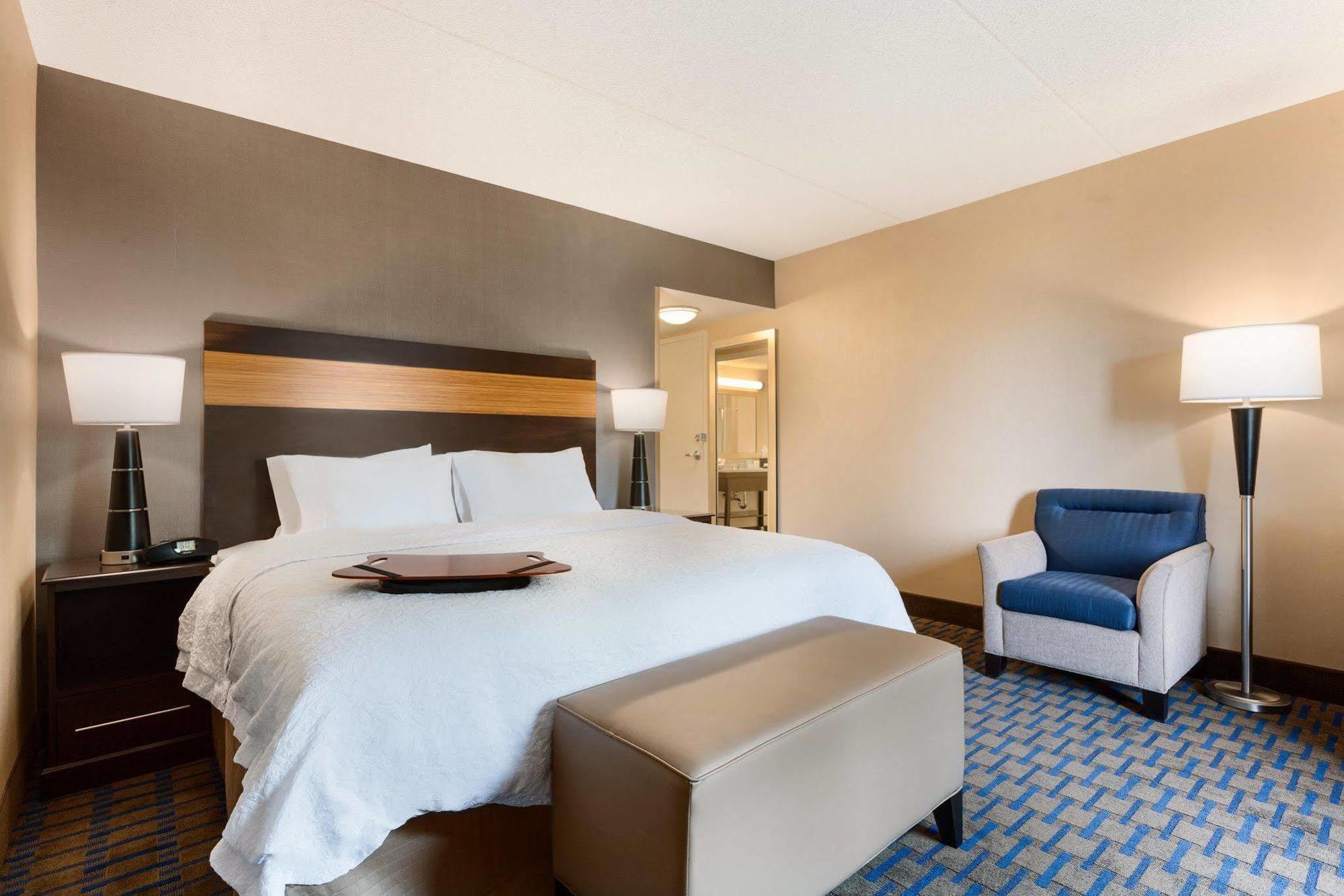 Hampton Inn And Suites Camp Springs Dış mekan fotoğraf